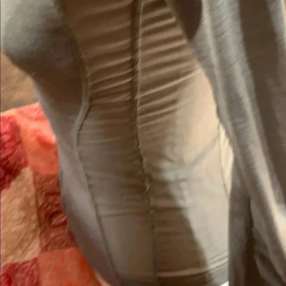 Lululemon catch me air jacket (RARE)